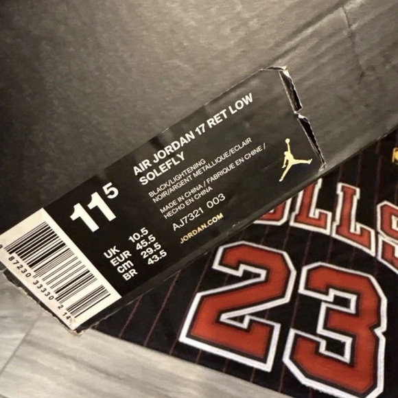 Air Jordan 17 Retro Low Solely Reverse Lightening Black Yellow Size 11.5 - Picture 5 of 5